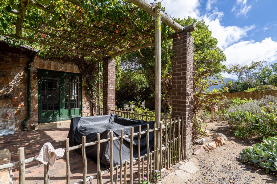 2 Bedroom Property for Sale in San Michel Western Cape
